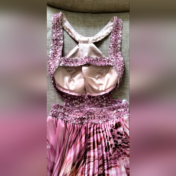Women's Pink Formal, Prom of Cocktai Dress with Sequins, Stones & Embellishments - Picture 9 of 16